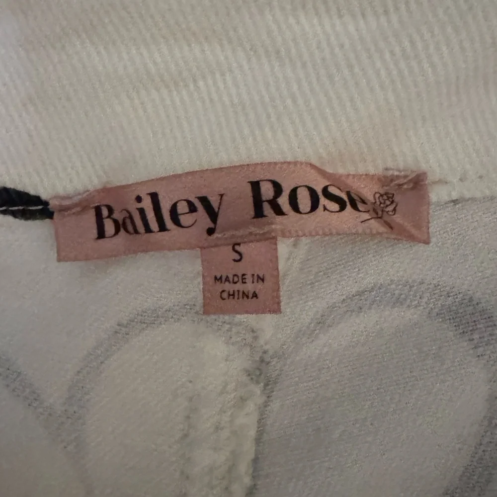 Floral Wide Leg Jeans - Picture 2 of 2